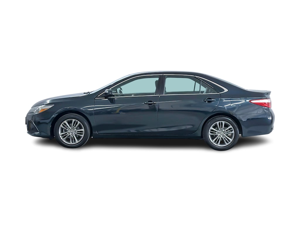 Thumbnail: 2017 Toyota Camry - 3
