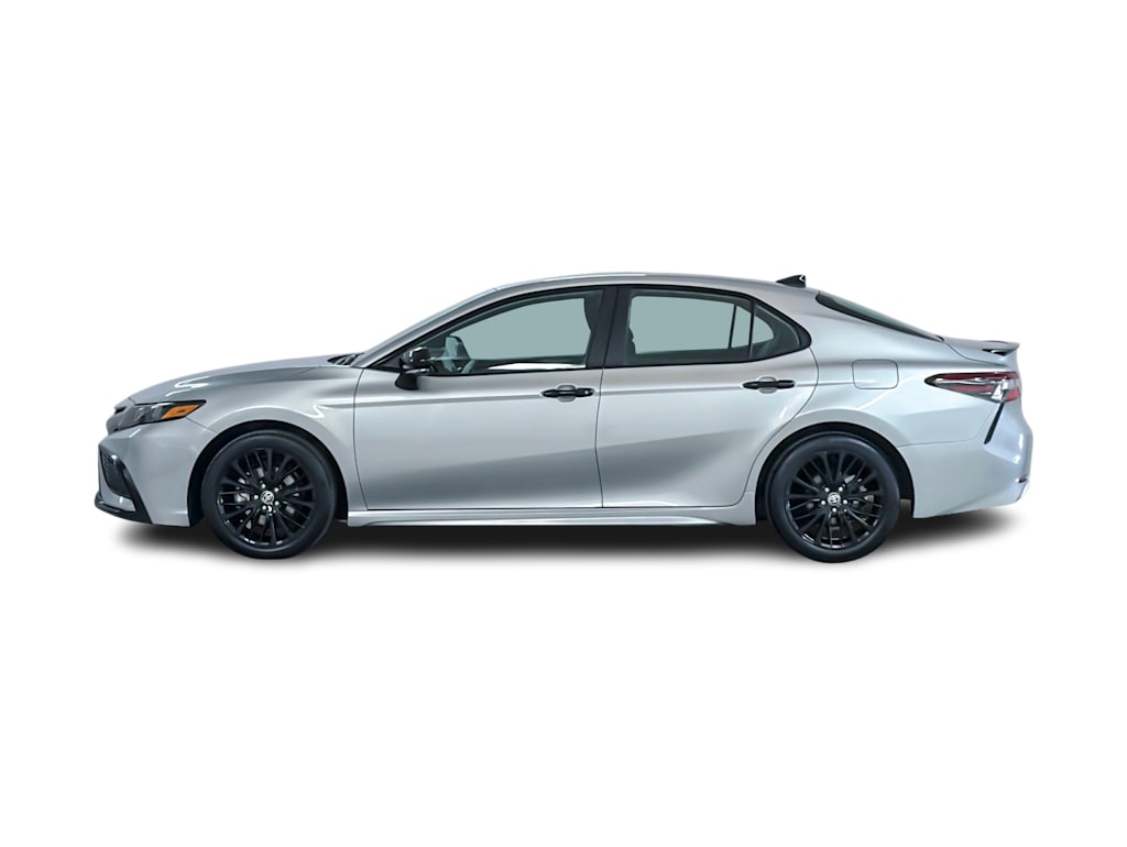 Thumbnail: 2022 Toyota Camry - 3