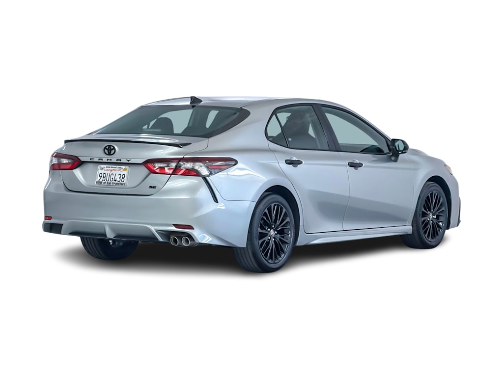 Thumbnail: 2022 Toyota Camry - 17