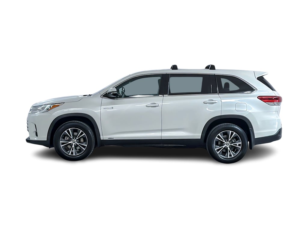 Thumbnail: 2019 Toyota Highlander - 3