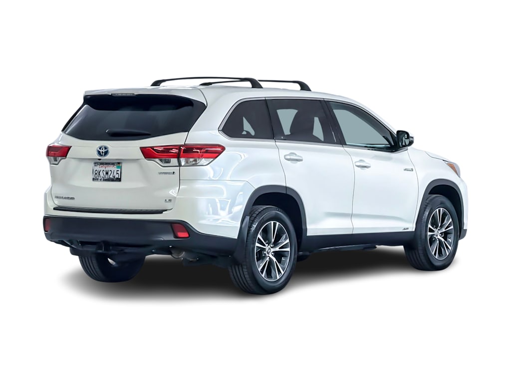 Thumbnail: 2019 Toyota Highlander - 18