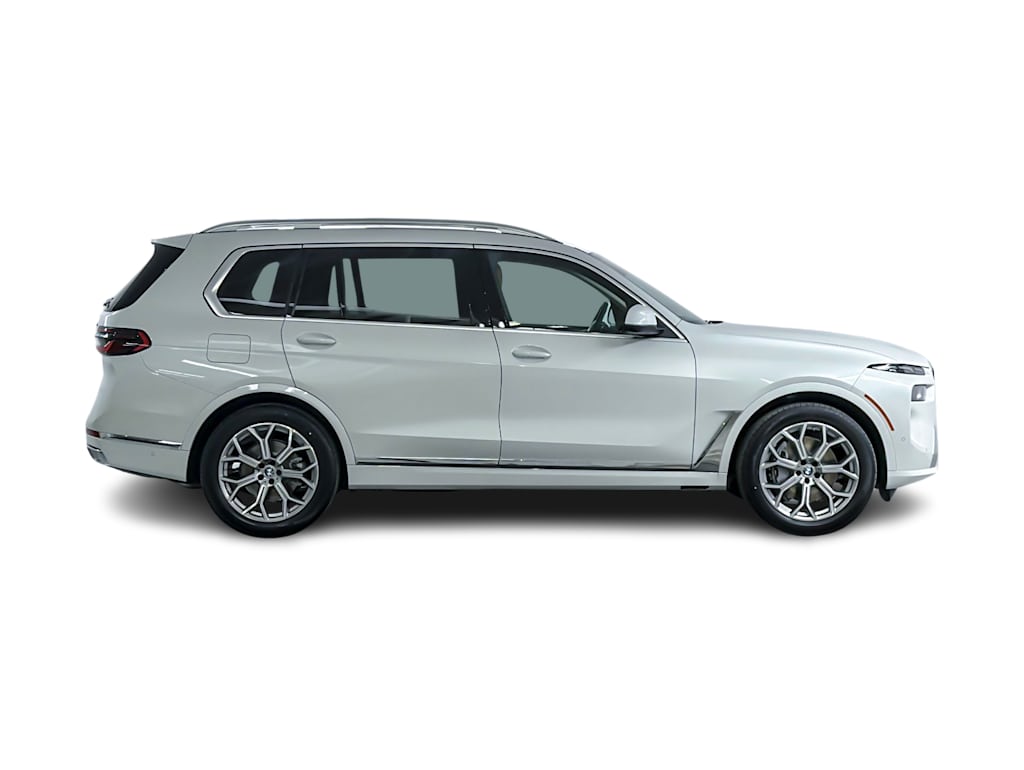 Thumbnail: 2026 BMW X7 - 18