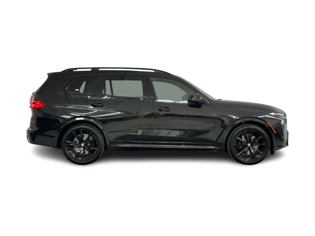 Thumbnail: 2025 BMW X7 - 18