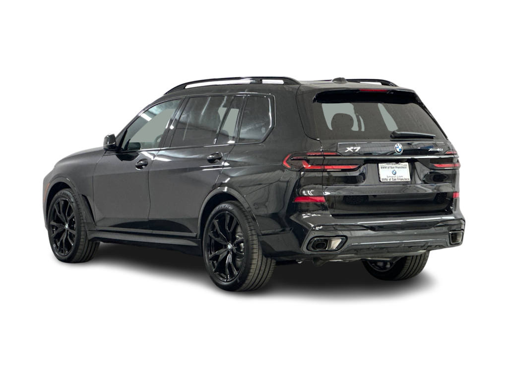 Thumbnail: 2025 BMW X7 - 4