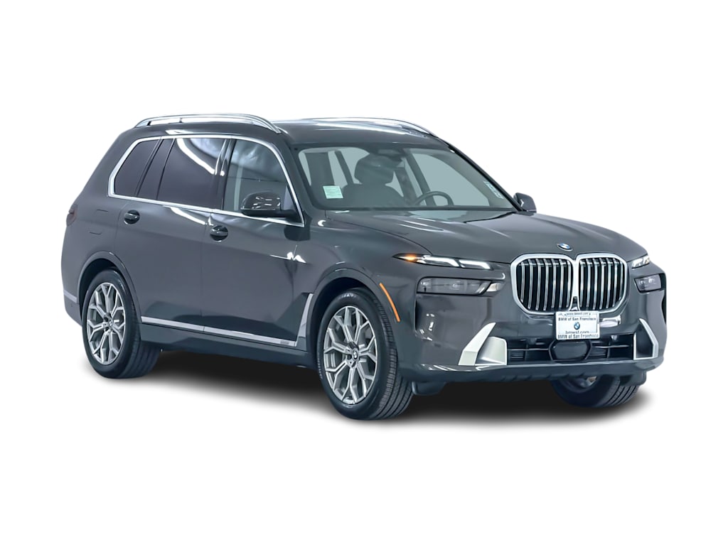Thumbnail: 2026 BMW X7 - 21