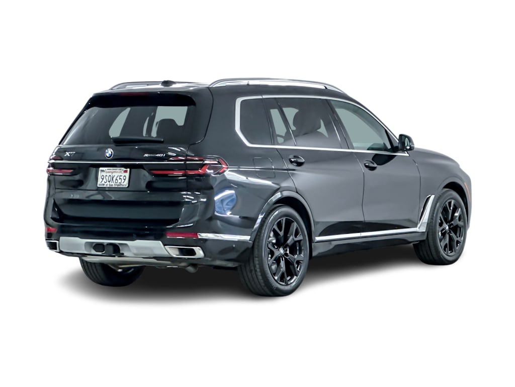 Thumbnail: 2025 BMW X7 - 18