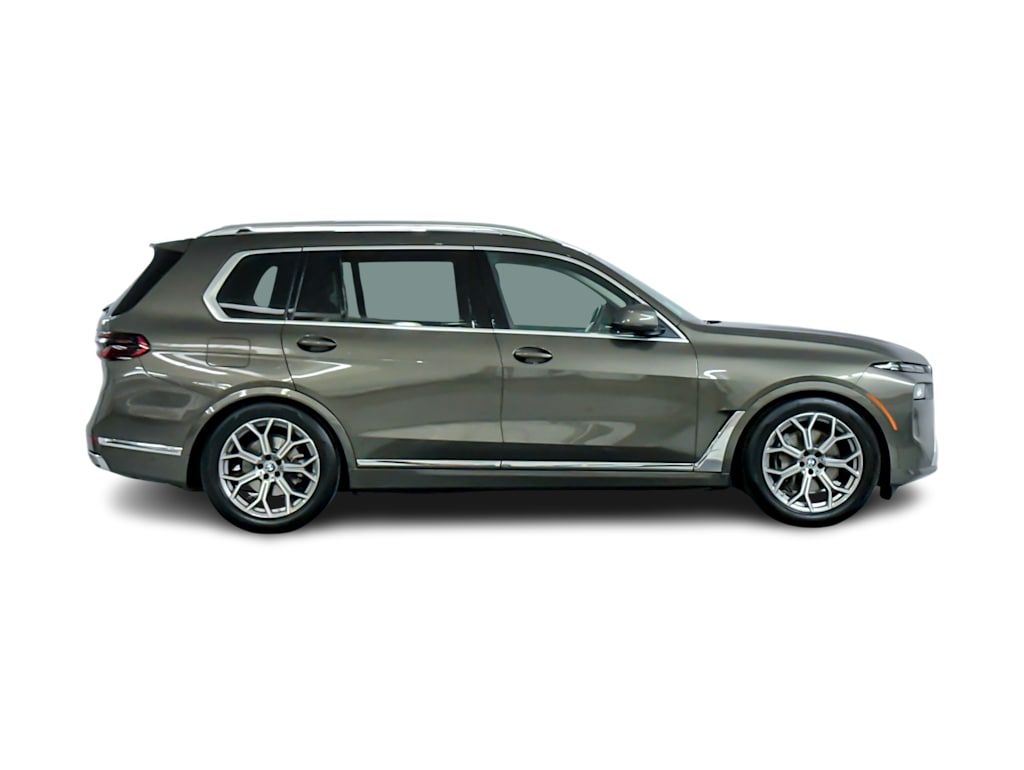 Thumbnail: 2023 BMW X7 - 18