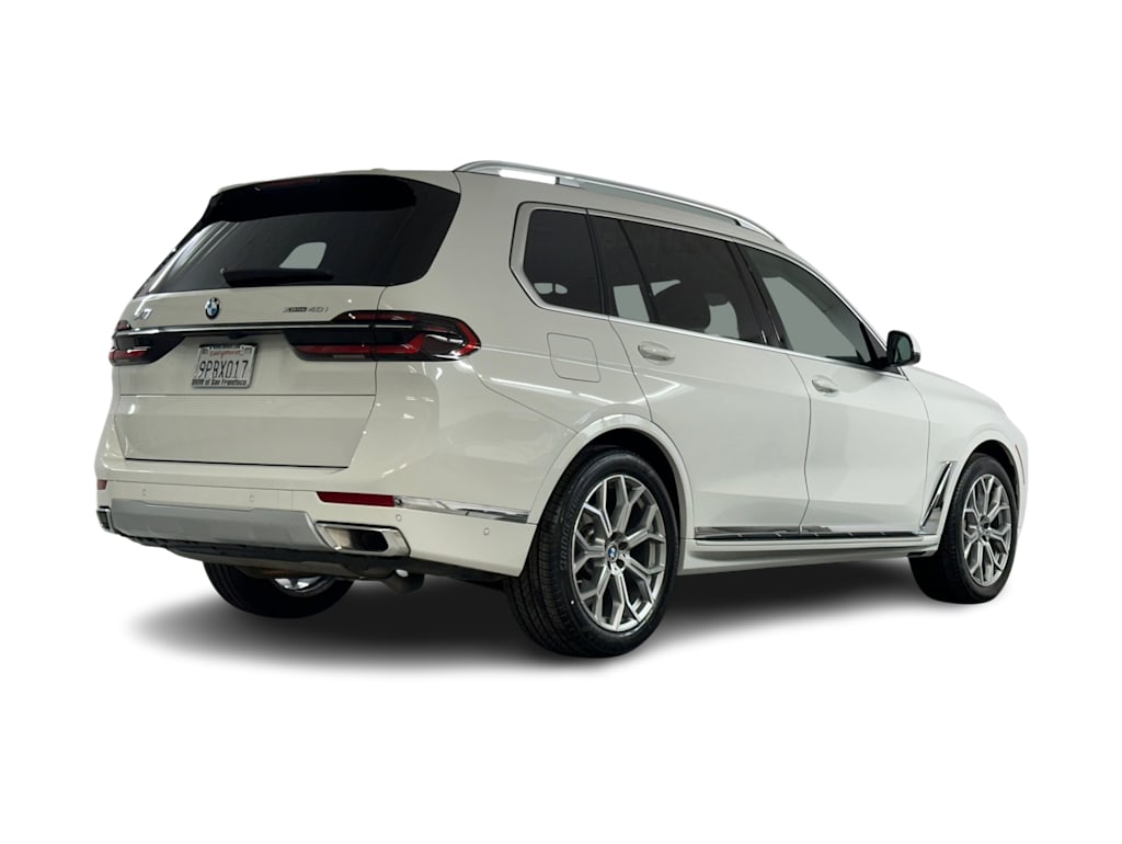 2025 BMW X7 xDrive40i 17