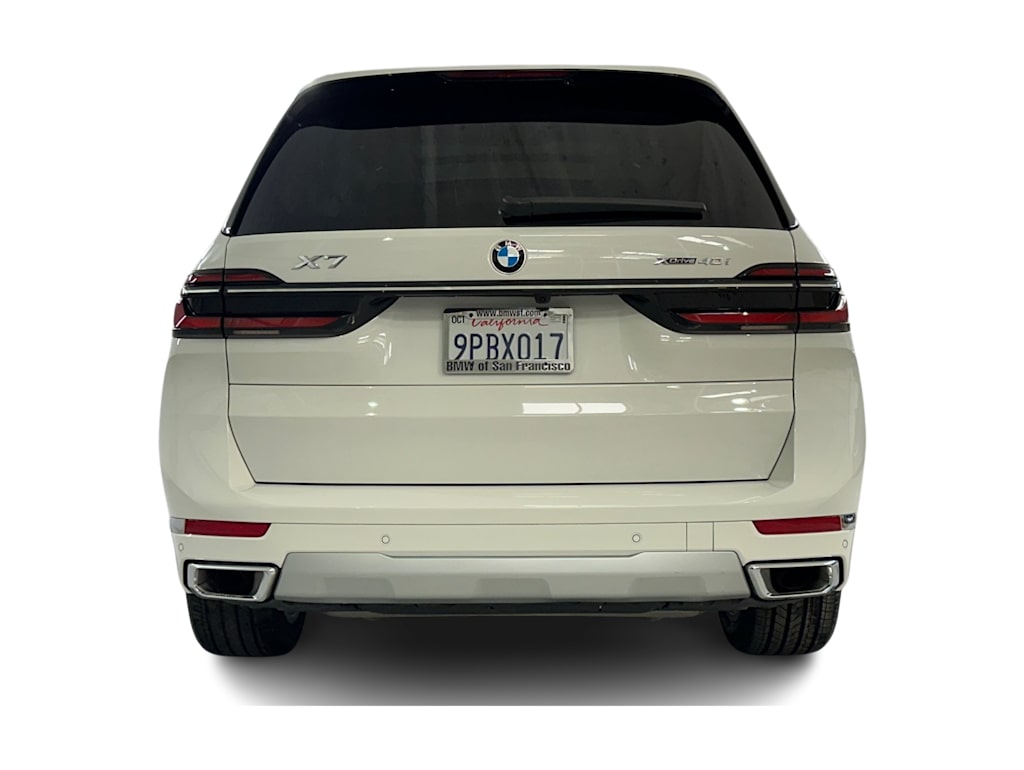 2025 BMW X7 xDrive40i 5