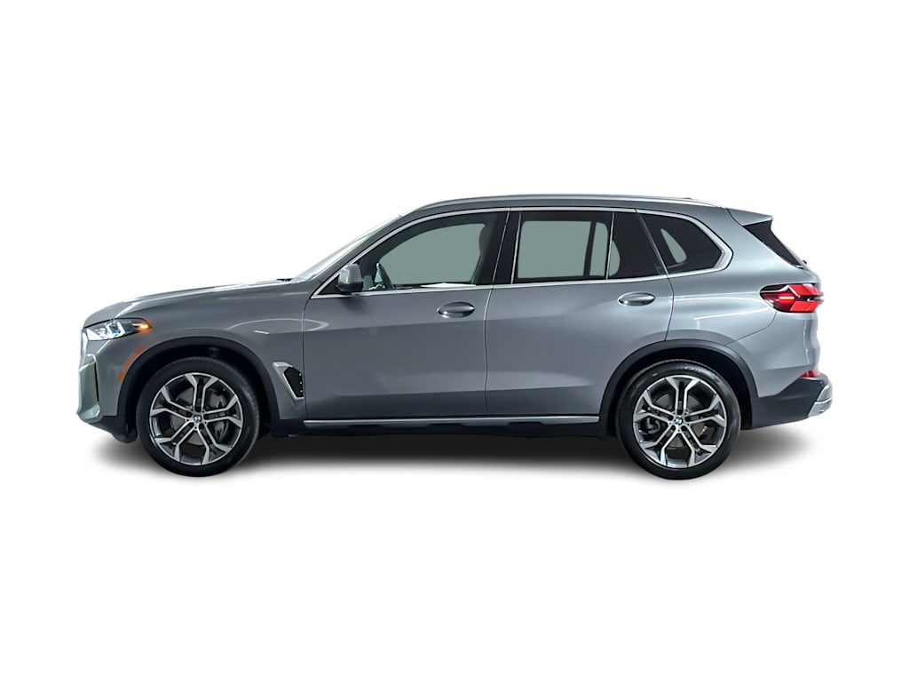 Thumbnail: 2026 BMW X5 - 3