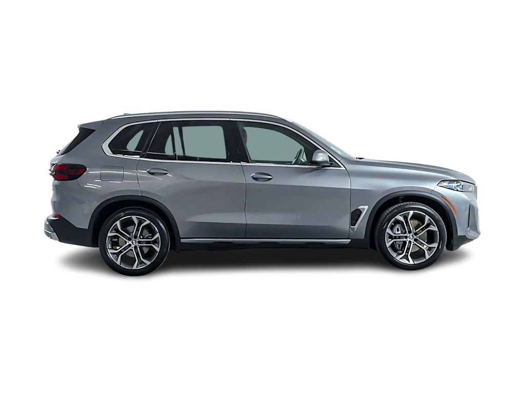 Thumbnail: 2026 BMW X5 - 19