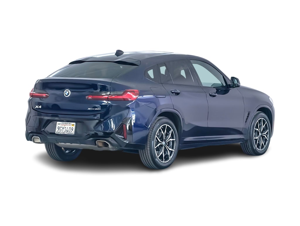 Thumbnail: 2023 BMW X4 - 18