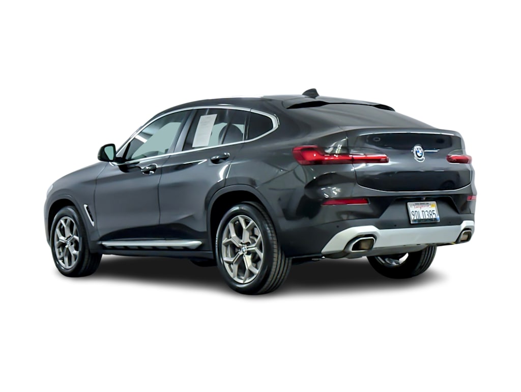 Thumbnail: 2023 BMW X4 - 4