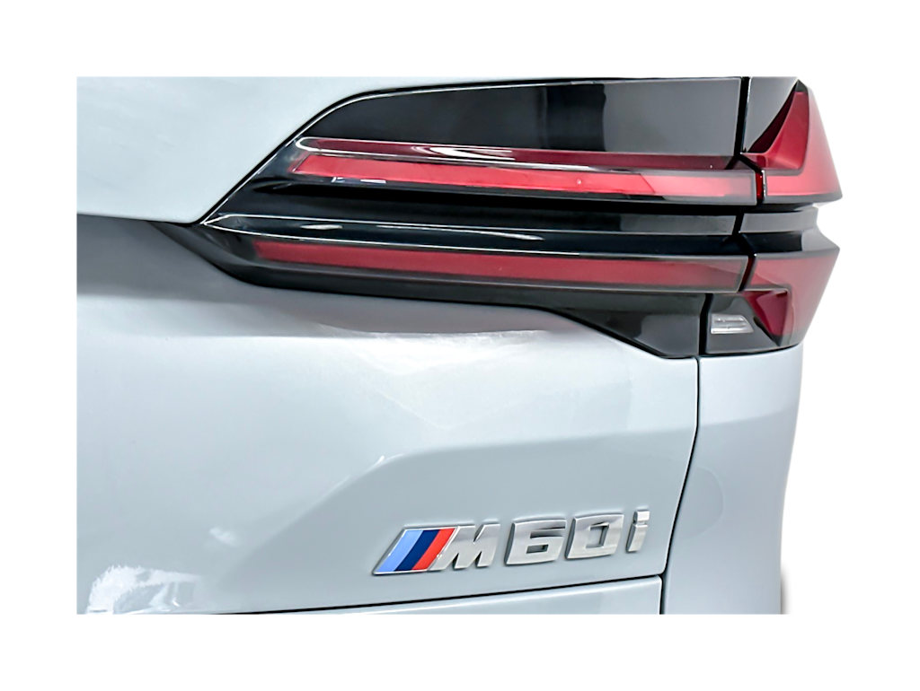 2025 BMW X5 M60i 28