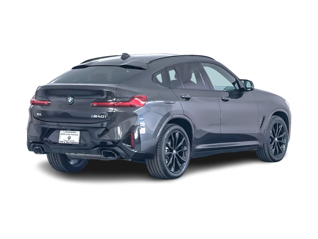 Thumbnail: 2025 BMW X4 - 18