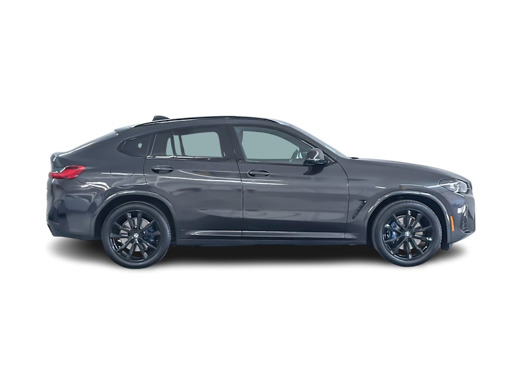 Thumbnail: 2025 BMW X4 - 19