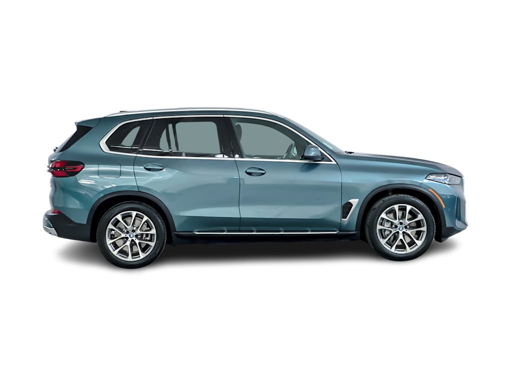 Thumbnail: 2025 BMW X5 - 18