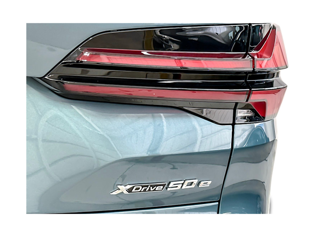 Thumbnail: 2025 BMW X5 - 29