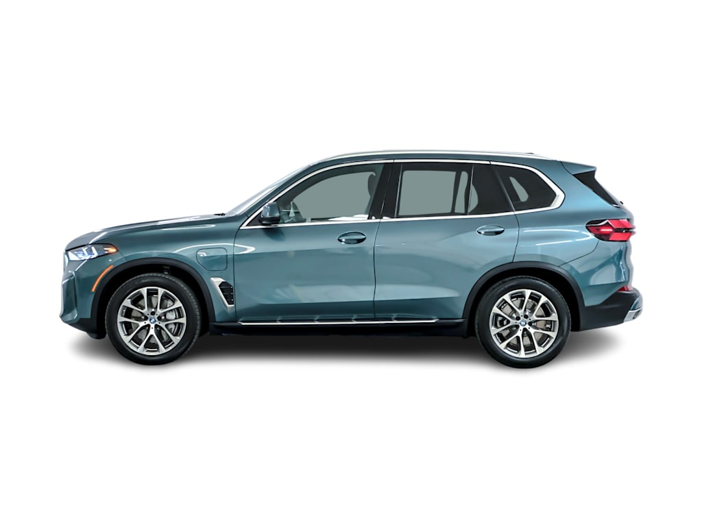 Thumbnail: 2025 BMW X5 - 3