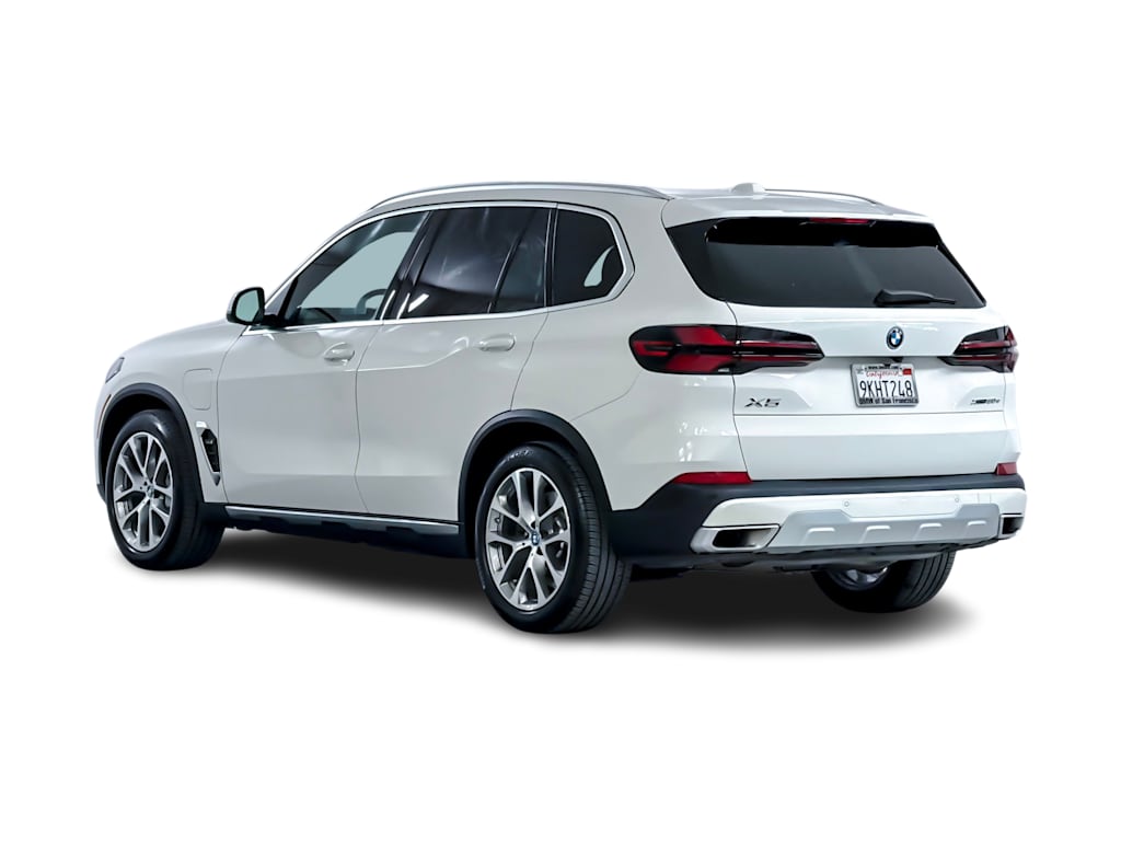 Thumbnail: 2024 BMW X5 - 4