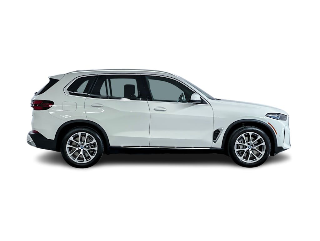 Thumbnail: 2024 BMW X5 - 19