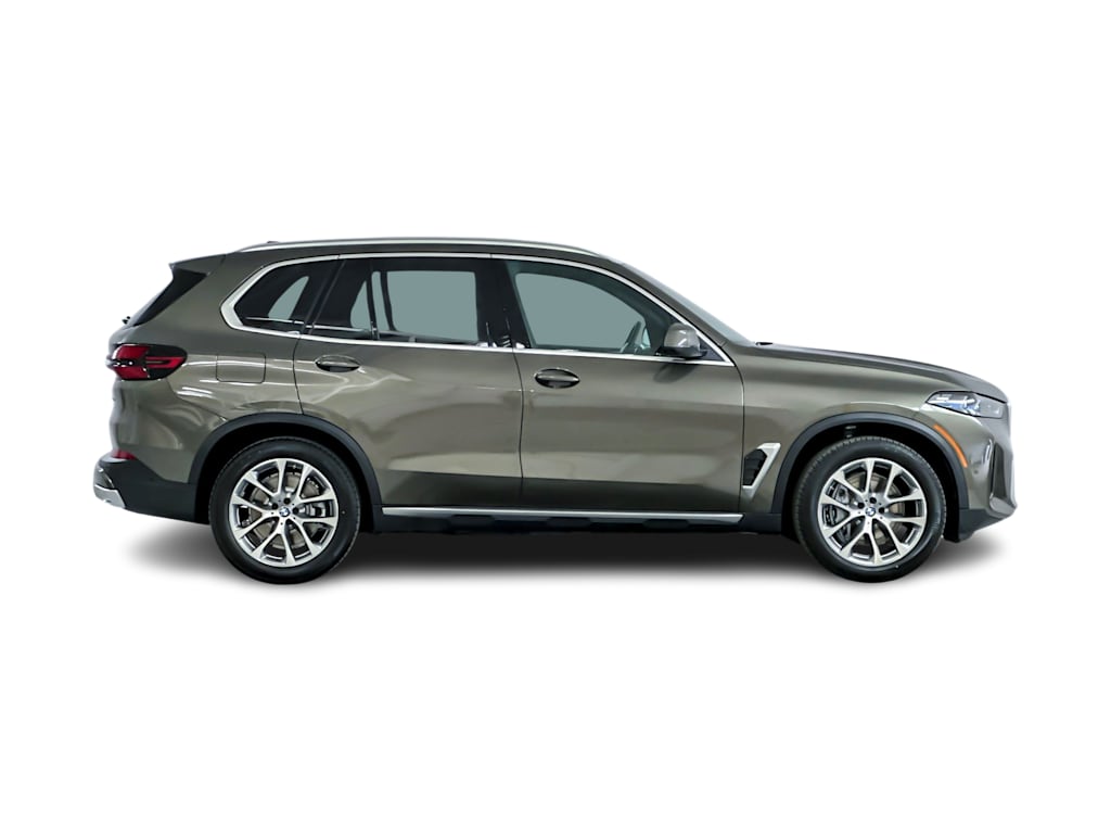 Thumbnail: 2026 BMW X5 - 17