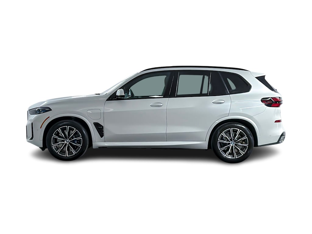 Thumbnail: 2024 BMW X5 - 3