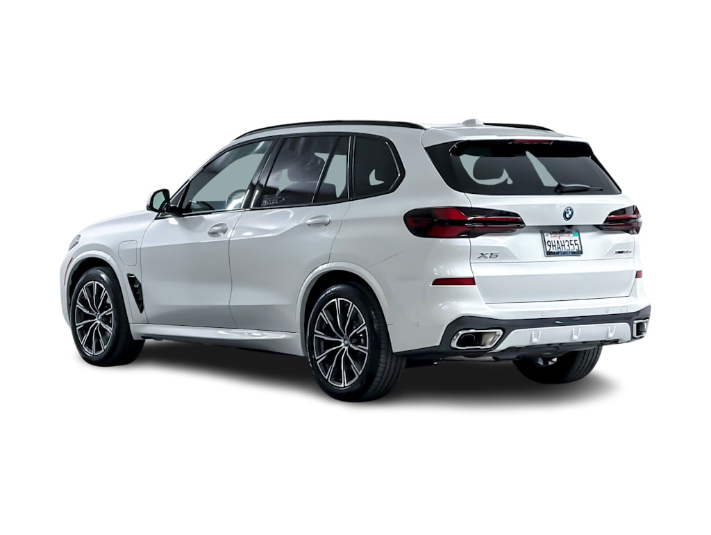 Thumbnail: 2024 BMW X5 - 4