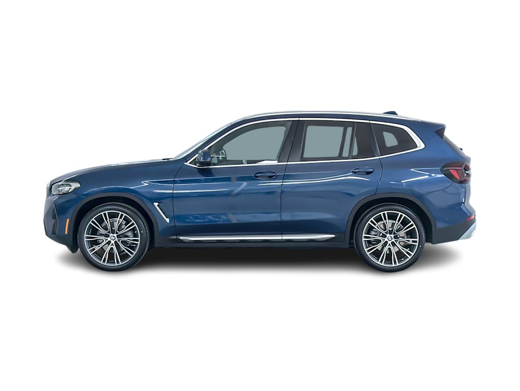 Thumbnail: 2023 BMW X3 - 3