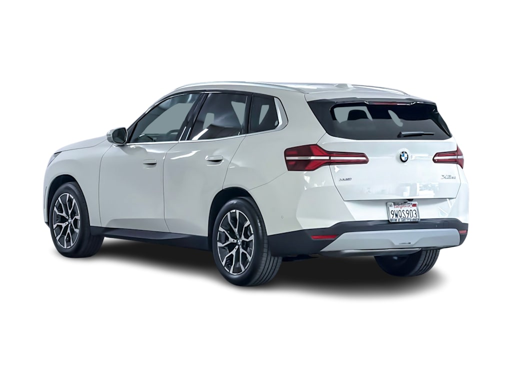 Thumbnail: 2026 BMW X3 - 4