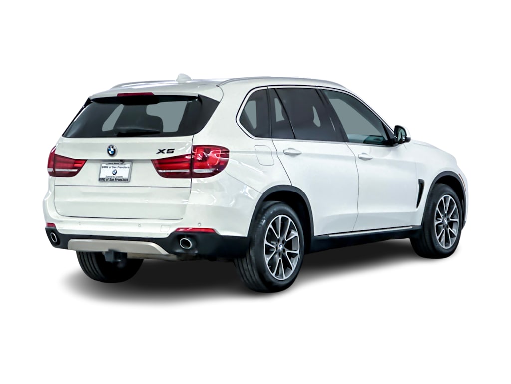 Thumbnail: 2015 BMW X5 - 18