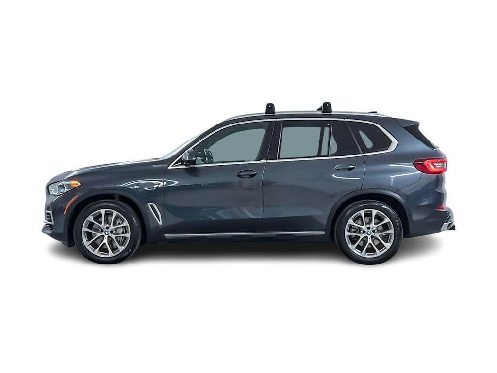 Thumbnail: 2022 BMW X5 - 3