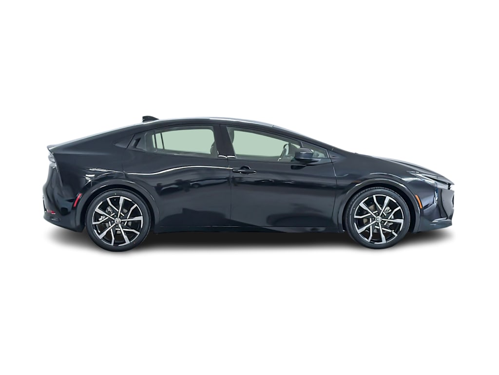 Thumbnail: 2023 Toyota Prius Prime - 17
