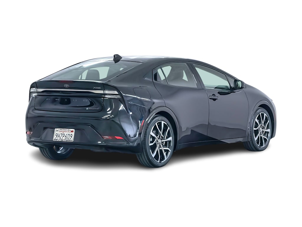 Thumbnail: 2023 Toyota Prius Prime - 16