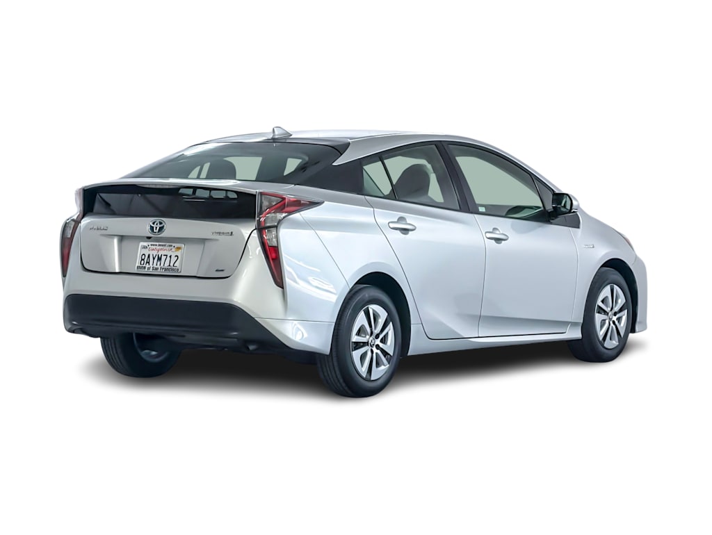 Thumbnail: 2018 Toyota Prius - 17