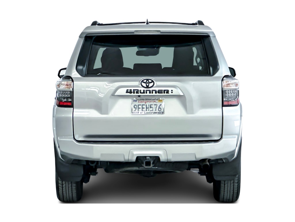 2022 Toyota 4Runner SR5 5