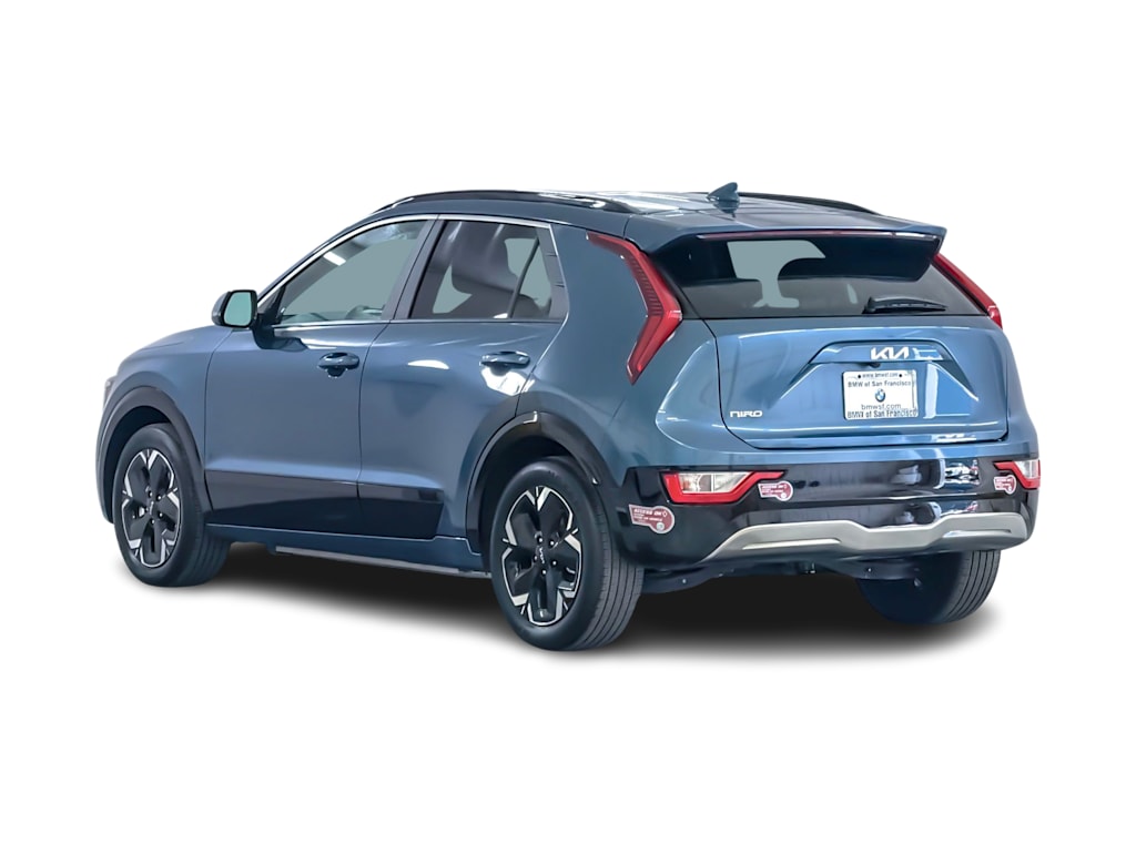 Thumbnail: 2024 Kia Niro - 4