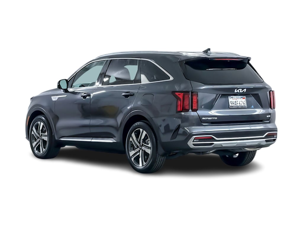 Thumbnail: 2023 Kia Sorento - 4
