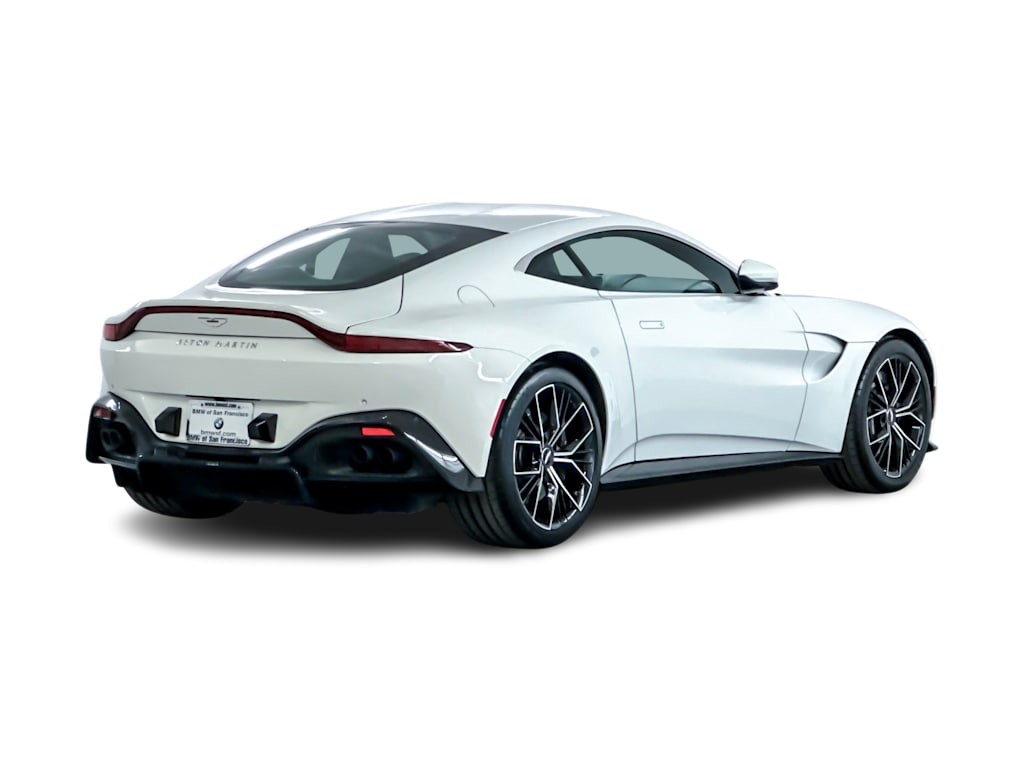 2022 Aston Martin Vantage  16