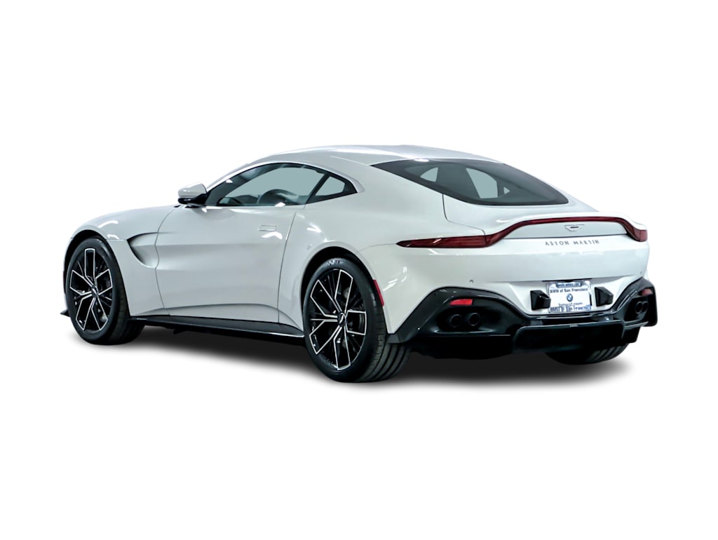 2022 Aston Martin Vantage  4