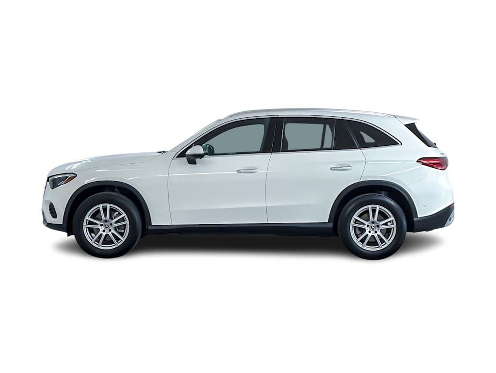 Thumbnail: 2025 Mercedes-Benz GLC - 3