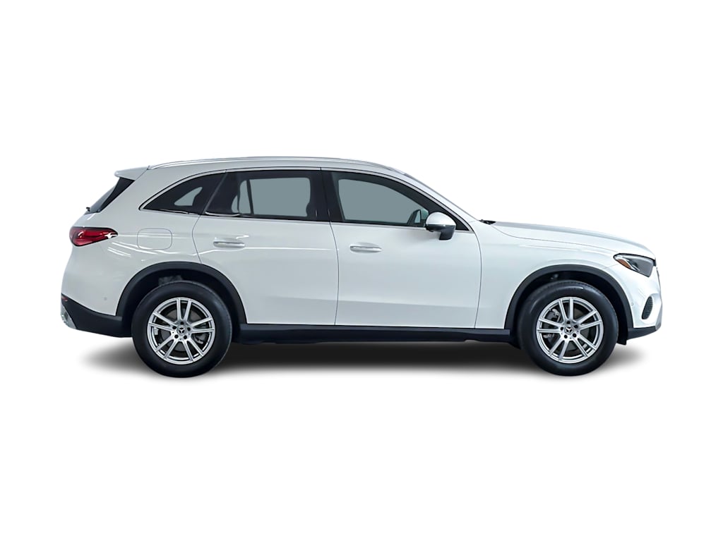 Thumbnail: 2025 Mercedes-Benz GLC - 19