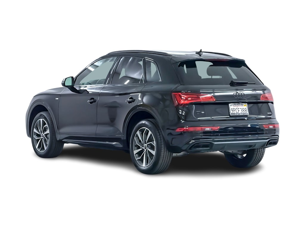 Thumbnail: 2024 Audi Q5 - 4