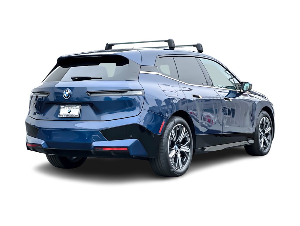 Thumbnail: 2022 BMW iX - 17