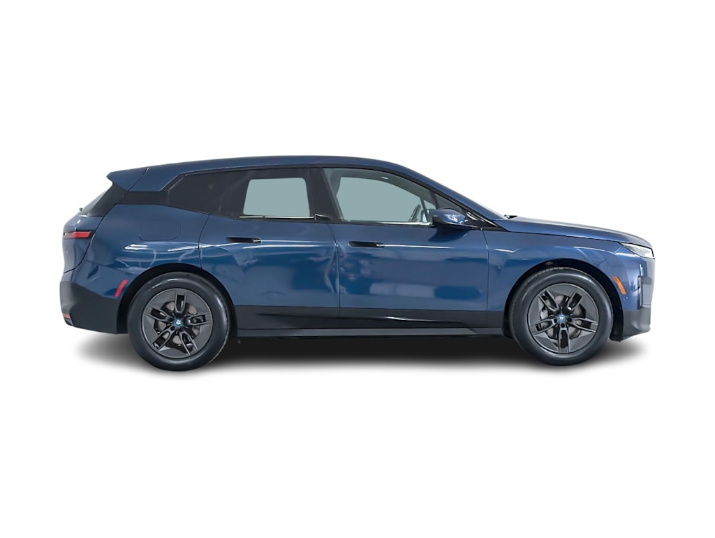 Thumbnail: 2024 BMW iX - 18