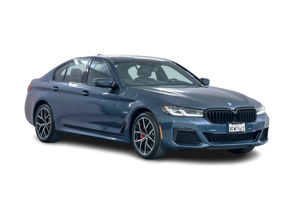 Thumbnail: 2023 BMW 5 Series - 19