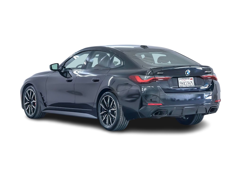Thumbnail: 2024 BMW 4 Series - 4
