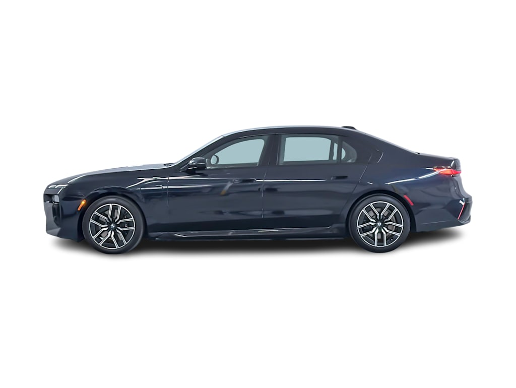 Thumbnail: 2025 BMW 7 Series - 3