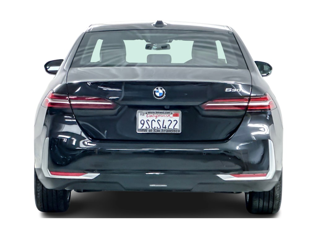 Thumbnail: 2025 BMW 5 Series - 5