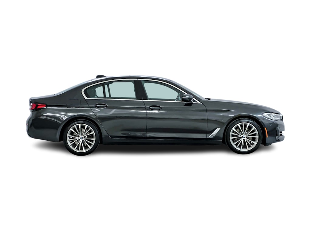 2022 BMW 5 Series 530i 17